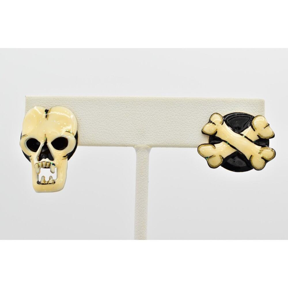 Lunch at The Ritz Vintage Skull Bones Halloween Earrings Mismatched Signed BinAZ